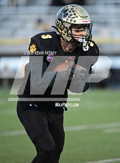 Thumbnail 3 in Nonnewaug CoOp @ Daniel Hand (CIAC Class SS Semifinal) photogallery.