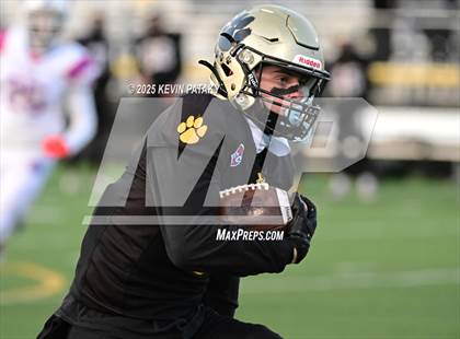 Thumbnail 3 in Nonnewaug CoOp @ Daniel Hand (CIAC Class SS Semifinal) photogallery.