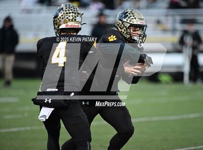 Thumbnail 3 in Nonnewaug CoOp @ Daniel Hand (CIAC Class SS Semifinal) photogallery.