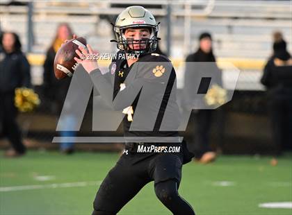 Thumbnail 3 in Nonnewaug CoOp @ Daniel Hand (CIAC Class SS Semifinal) photogallery.