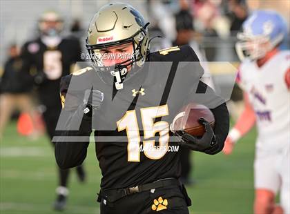 Thumbnail 2 in Nonnewaug CoOp @ Daniel Hand (CIAC Class SS Semifinal) photogallery.