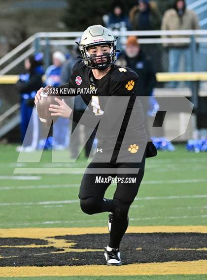 Thumbnail 3 in Nonnewaug CoOp @ Daniel Hand (CIAC Class SS Semifinal) photogallery.