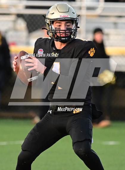 Thumbnail 1 in Nonnewaug CoOp @ Daniel Hand (CIAC Class SS Semifinal) photogallery.