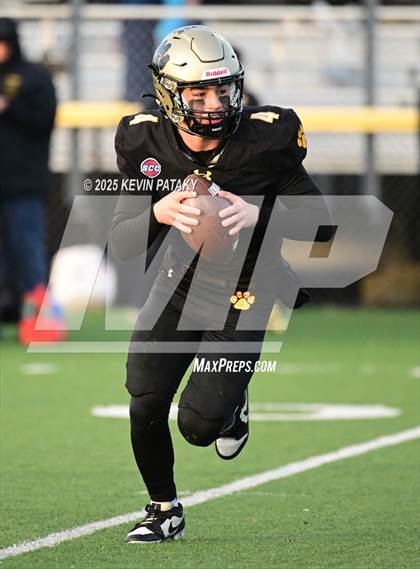 Thumbnail 2 in Nonnewaug CoOp @ Daniel Hand (CIAC Class SS Semifinal) photogallery.