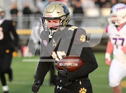 Thumbnail 2 in Nonnewaug CoOp @ Daniel Hand (CIAC Class SS Semifinal) photogallery.