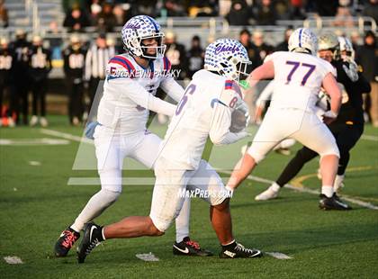 Thumbnail 3 in Nonnewaug CoOp @ Daniel Hand (CIAC Class SS Semifinal) photogallery.