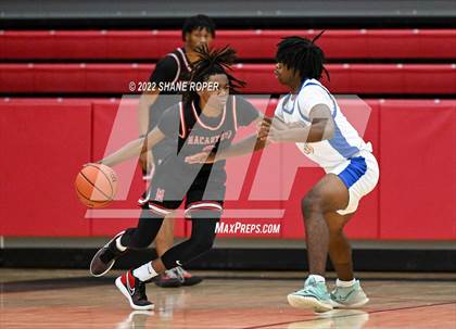 Thumbnail 3 in MacArthur vs. Lakeview Centennial (Coppell Yapworks Classic) photogallery.