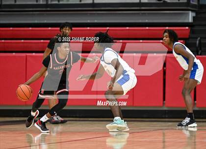 Thumbnail 2 in MacArthur vs. Lakeview Centennial (Coppell Yapworks Classic) photogallery.