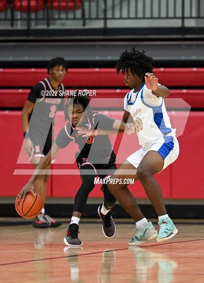 Thumbnail 2 in MacArthur vs. Lakeview Centennial (Coppell Yapworks Classic) photogallery.