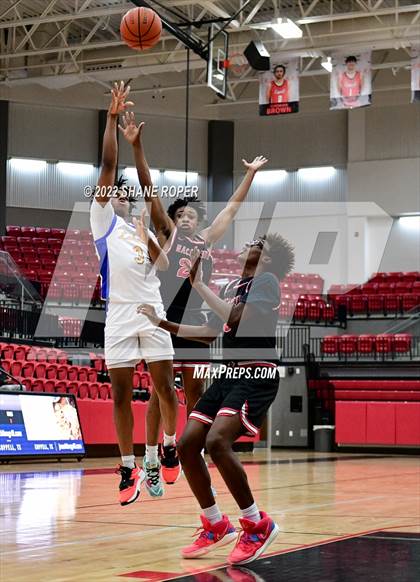 Thumbnail 3 in MacArthur vs. Lakeview Centennial (Coppell Yapworks Classic) photogallery.