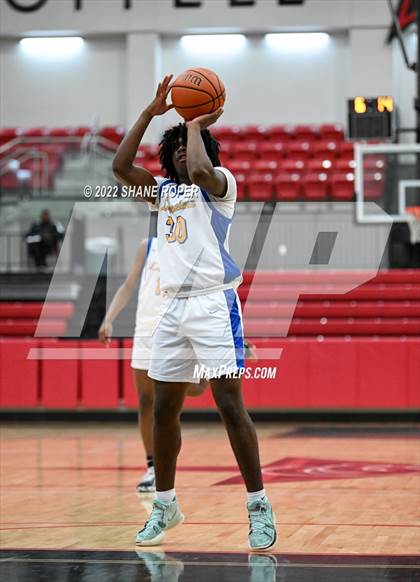 Thumbnail 2 in MacArthur vs. Lakeview Centennial (Coppell Yapworks Classic) photogallery.