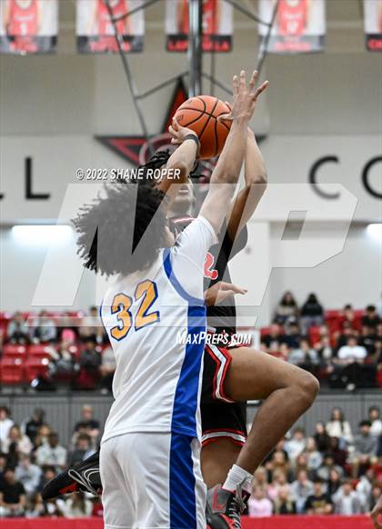 Thumbnail 2 in MacArthur vs. Lakeview Centennial (Coppell Yapworks Classic) photogallery.