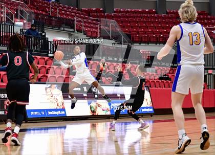 Thumbnail 1 in MacArthur vs. Lakeview Centennial (Coppell Yapworks Classic) photogallery.