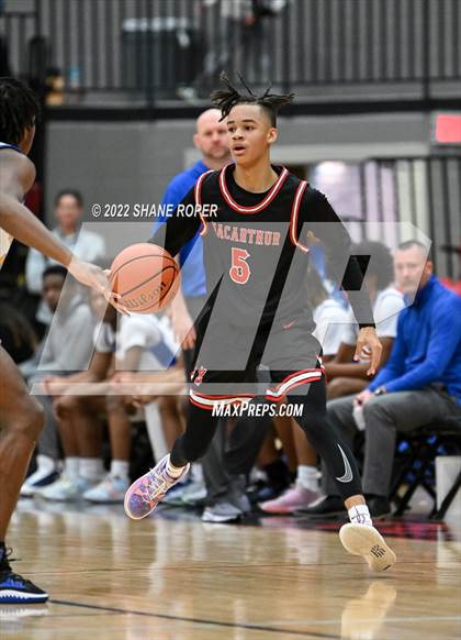 Thumbnail 2 in MacArthur vs. Lakeview Centennial (Coppell Yapworks Classic) photogallery.