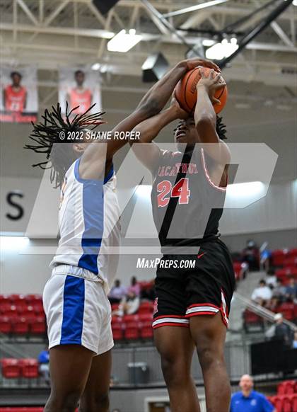 Thumbnail 2 in MacArthur vs. Lakeview Centennial (Coppell Yapworks Classic) photogallery.