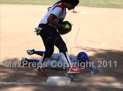 Thumbnail 2 in Bellarmine-Jefferson vs. Crossroads (CIF SS Playoffs) photogallery.