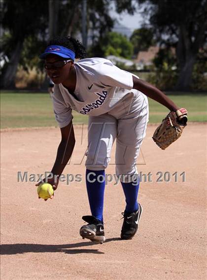 Thumbnail 2 in Bellarmine-Jefferson vs. Crossroads (CIF SS Playoffs) photogallery.