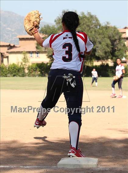 Thumbnail 3 in Bellarmine-Jefferson vs. Crossroads (CIF SS Playoffs) photogallery.