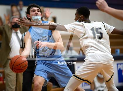 Thumbnail 2 in Mater Dei @ Althoff Catholic photogallery.