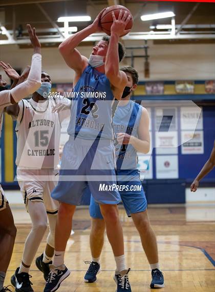 Thumbnail 3 in Mater Dei @ Althoff Catholic photogallery.