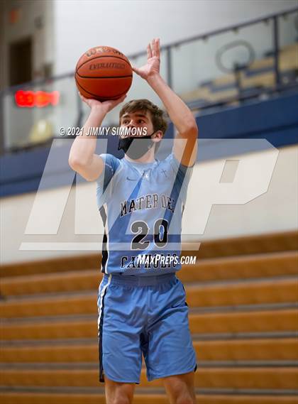 Thumbnail 2 in Mater Dei @ Althoff Catholic photogallery.