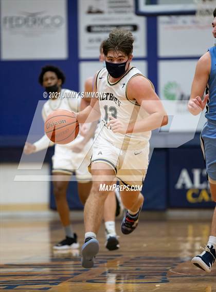 Thumbnail 1 in Mater Dei @ Althoff Catholic photogallery.