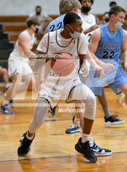 Thumbnail 3 in Mater Dei @ Althoff Catholic photogallery.