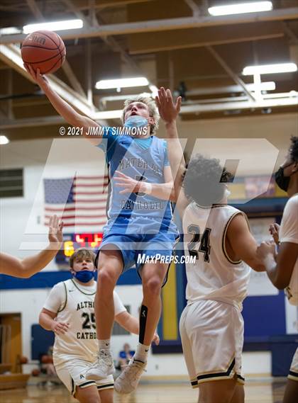 Thumbnail 3 in Mater Dei @ Althoff Catholic photogallery.
