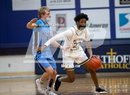 Thumbnail 3 in Mater Dei @ Althoff Catholic photogallery.