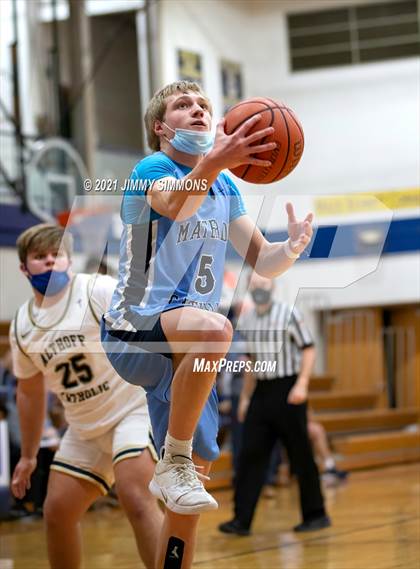 Thumbnail 3 in Mater Dei @ Althoff Catholic photogallery.