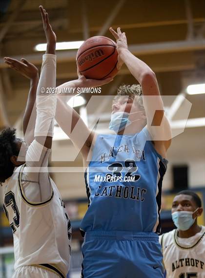 Thumbnail 3 in Mater Dei @ Althoff Catholic photogallery.