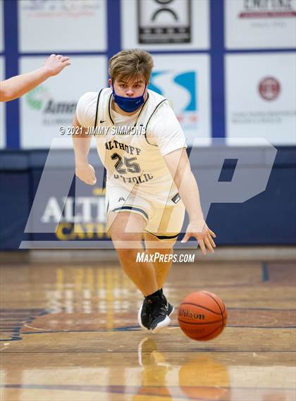 Thumbnail 1 in Mater Dei @ Althoff Catholic photogallery.