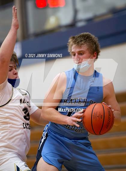 Thumbnail 3 in Mater Dei @ Althoff Catholic photogallery.