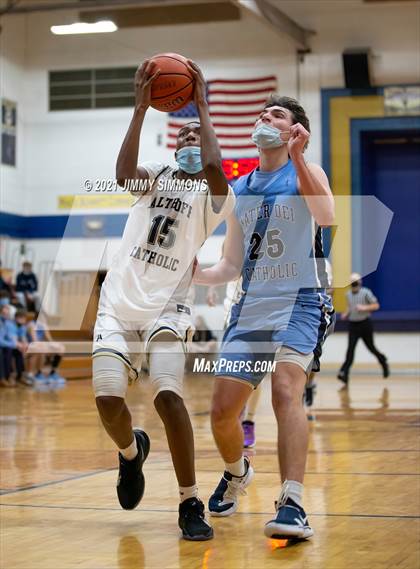 Thumbnail 3 in Mater Dei @ Althoff Catholic photogallery.
