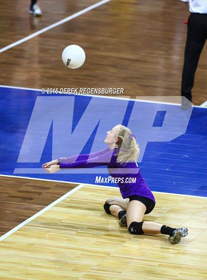 Thumbnail 1 in Holy Family vs Lewis-Palmer (CHSAA 4A Final) photogallery.