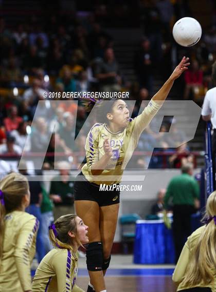 Thumbnail 2 in Holy Family vs Lewis-Palmer (CHSAA 4A Final) photogallery.