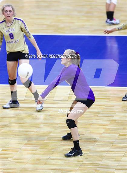 Thumbnail 2 in Holy Family vs Lewis-Palmer (CHSAA 4A Final) photogallery.