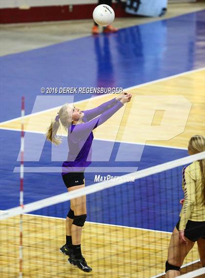 Thumbnail 2 in Holy Family vs Lewis-Palmer (CHSAA 4A Final) photogallery.
