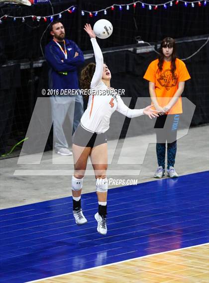 Thumbnail 1 in Holy Family vs Lewis-Palmer (CHSAA 4A Final) photogallery.