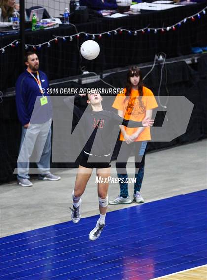 Thumbnail 2 in Holy Family vs Lewis-Palmer (CHSAA 4A Final) photogallery.