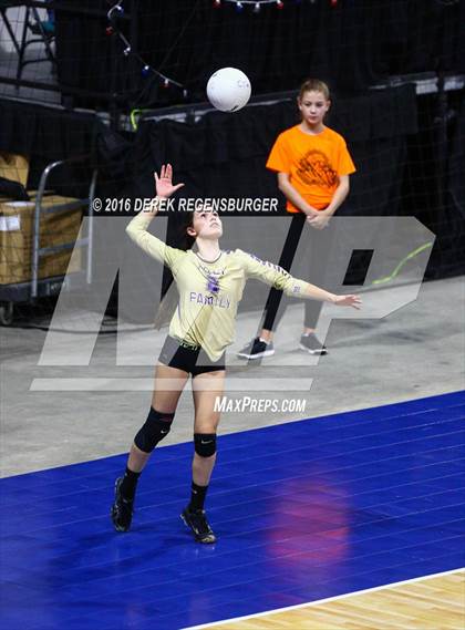 Thumbnail 1 in Holy Family vs Lewis-Palmer (CHSAA 4A Final) photogallery.