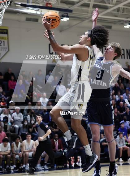 Thumbnail 3 in Charlotte Latin @ Carmel Christian (NCISAA 4A Semifinal) photogallery.