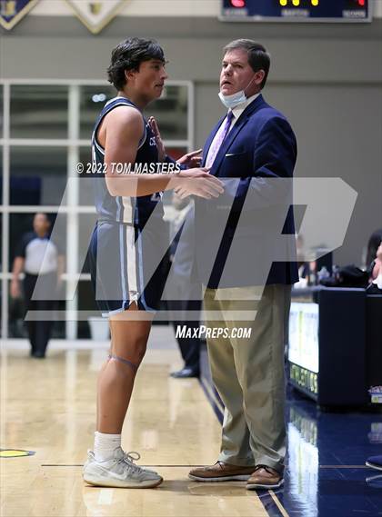 Thumbnail 3 in Charlotte Latin @ Carmel Christian (NCISAA 4A Semifinal) photogallery.