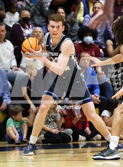 Thumbnail 2 in Charlotte Latin @ Carmel Christian (NCISAA 4A Semifinal) photogallery.