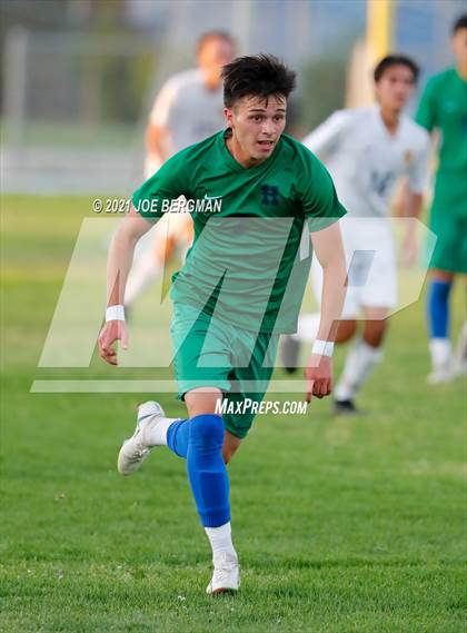 Thumbnail 3 in Santa Monica @ Highland (CIF D4 Southern Regional Quarterfinal) photogallery.