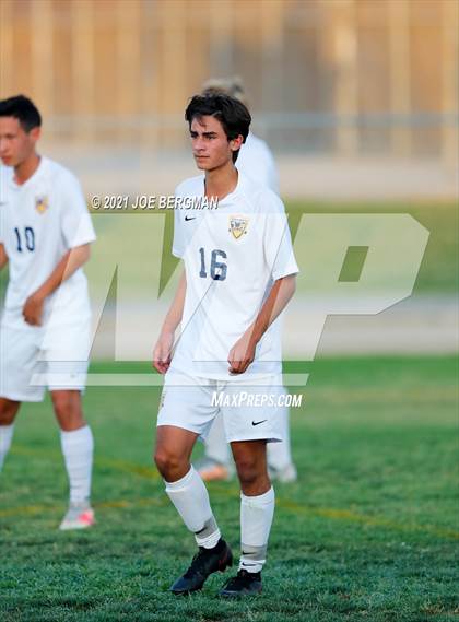 Thumbnail 1 in Santa Monica @ Highland (CIF D4 Southern Regional Quarterfinal) photogallery.