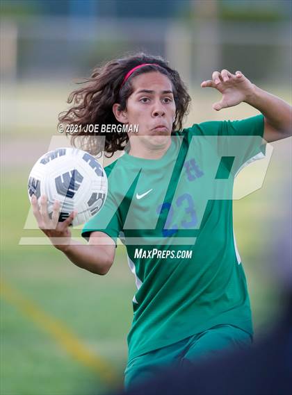 Thumbnail 3 in Santa Monica @ Highland (CIF D4 Southern Regional Quarterfinal) photogallery.