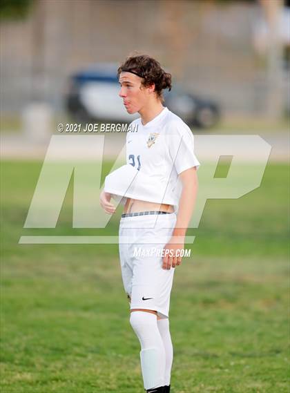 Thumbnail 3 in Santa Monica @ Highland (CIF D4 Southern Regional Quarterfinal) photogallery.