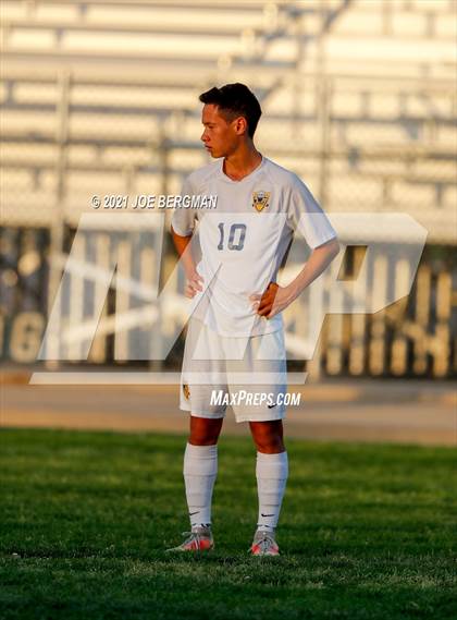 Thumbnail 3 in Santa Monica @ Highland (CIF D4 Southern Regional Quarterfinal) photogallery.