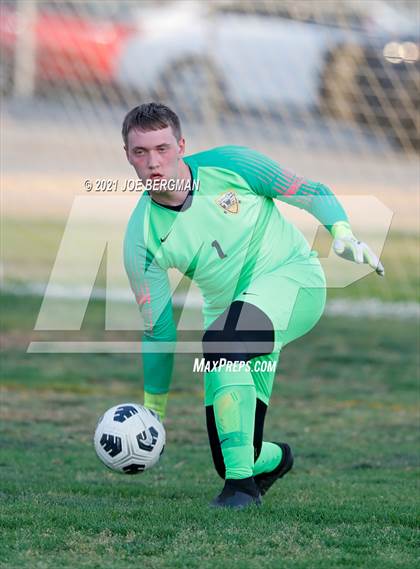 Thumbnail 3 in Santa Monica @ Highland (CIF D4 Southern Regional Quarterfinal) photogallery.